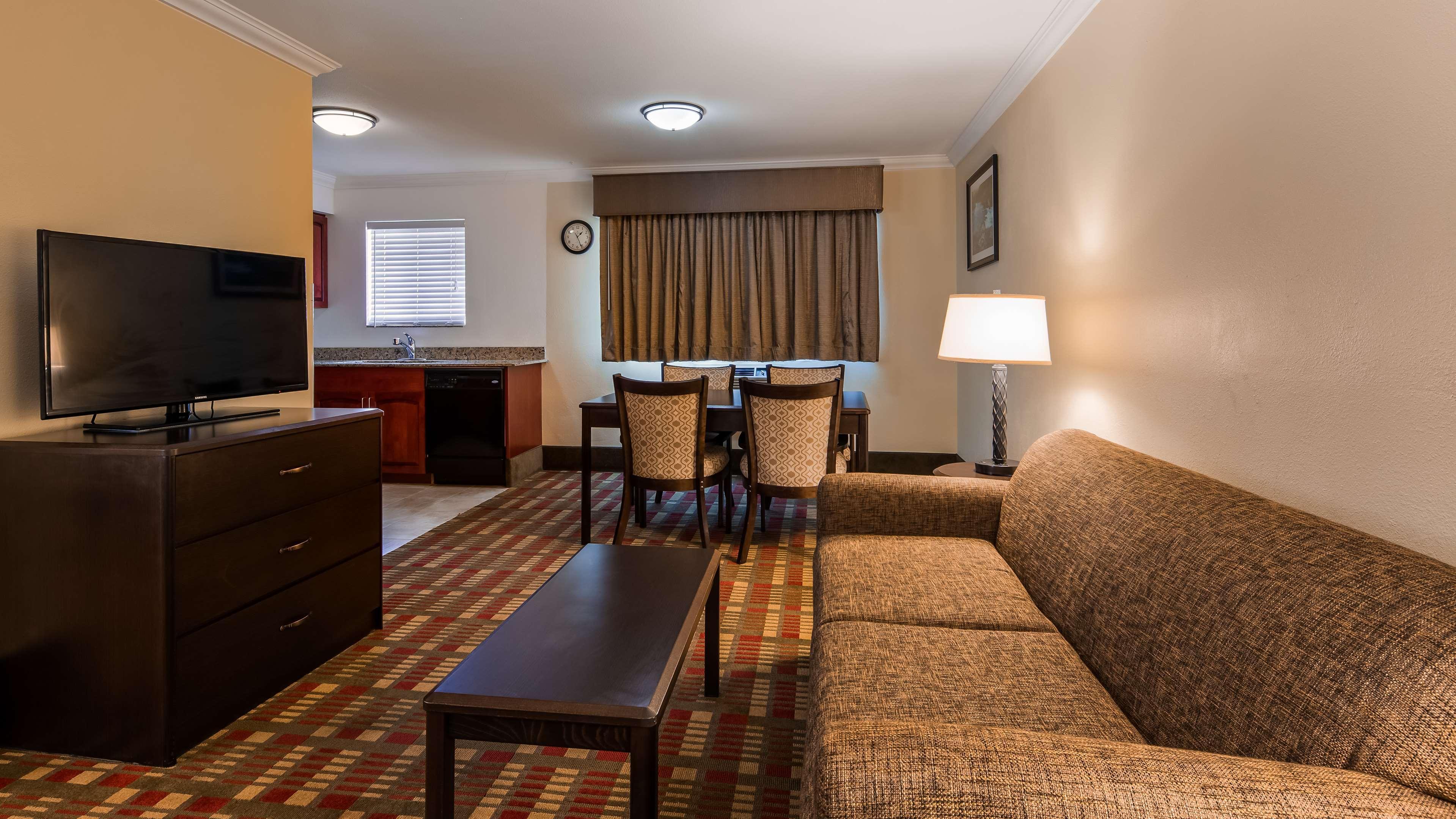 Best Western Garden Villa Inn Розберг Екстер'єр фото