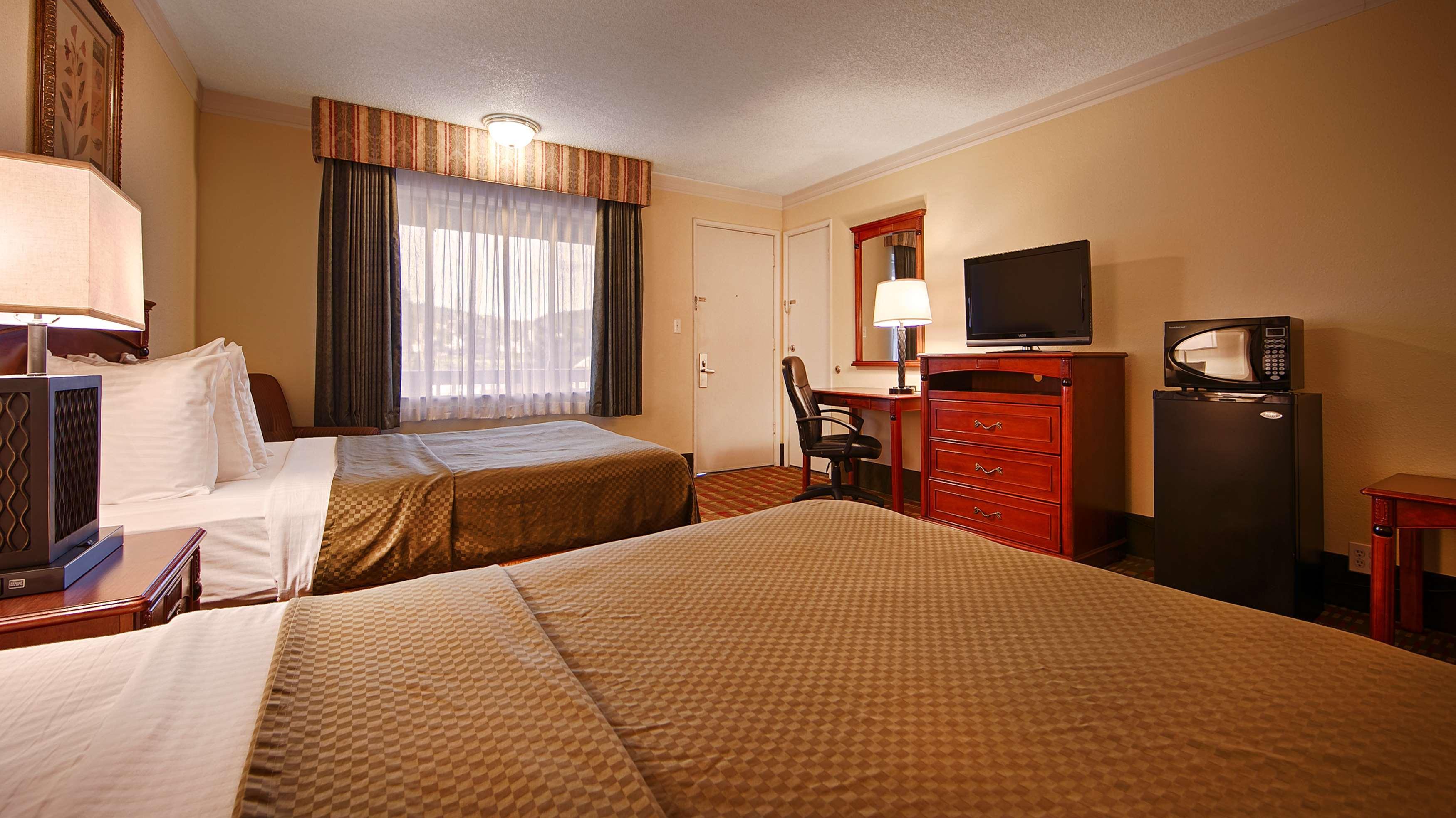 Best Western Garden Villa Inn Розберг Екстер'єр фото