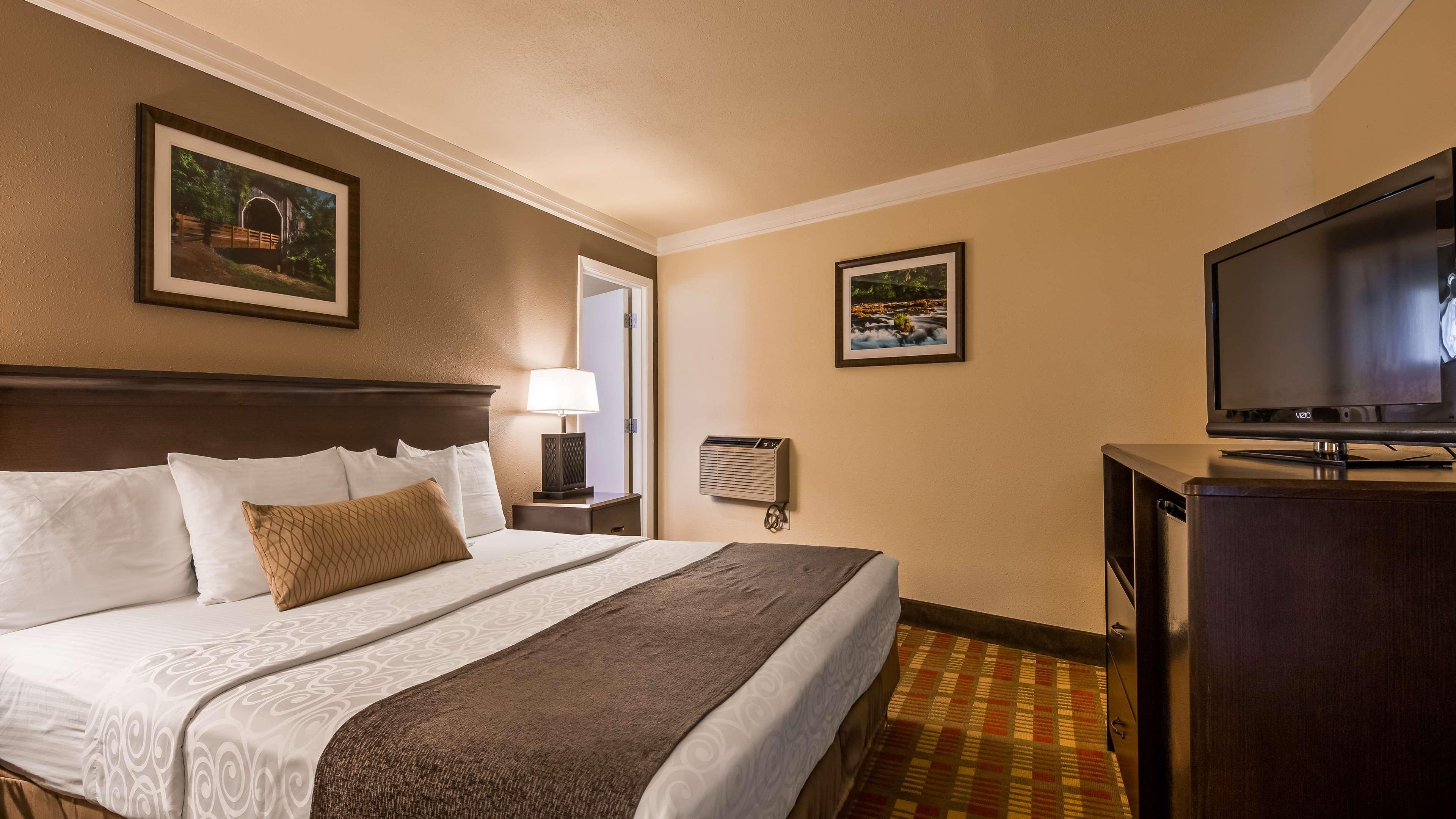 Best Western Garden Villa Inn Розберг Екстер'єр фото