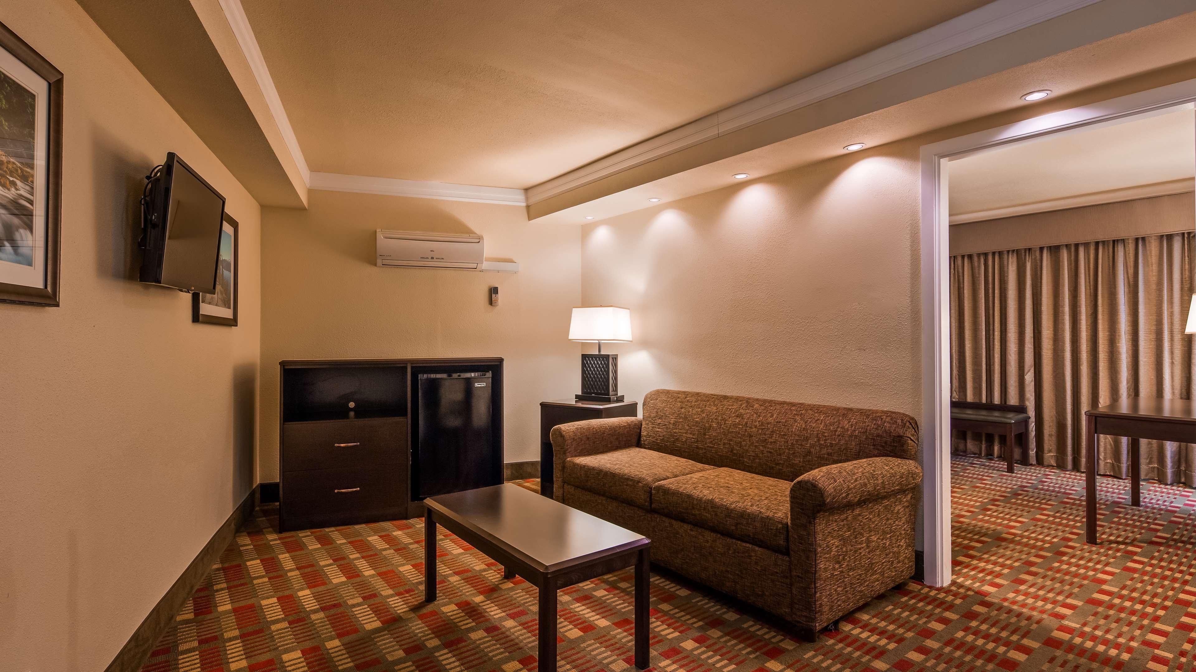 Best Western Garden Villa Inn Розберг Екстер'єр фото