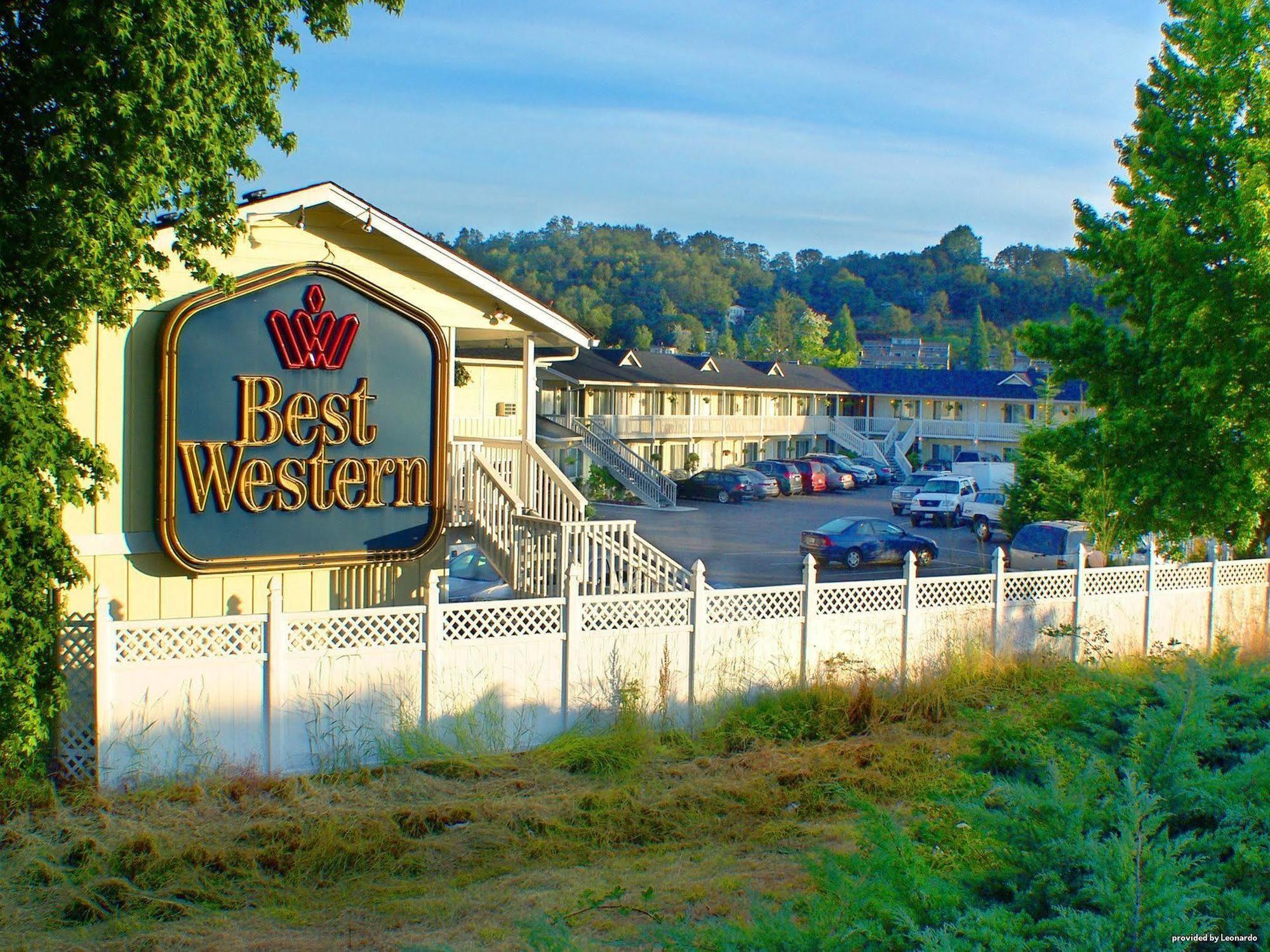 Best Western Garden Villa Inn Розберг Екстер'єр фото
